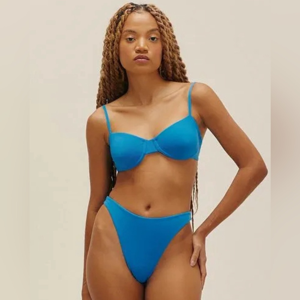 NWT Haight Bikini Set - Lidi top and Petrus Bottoms in Rio Blue - M